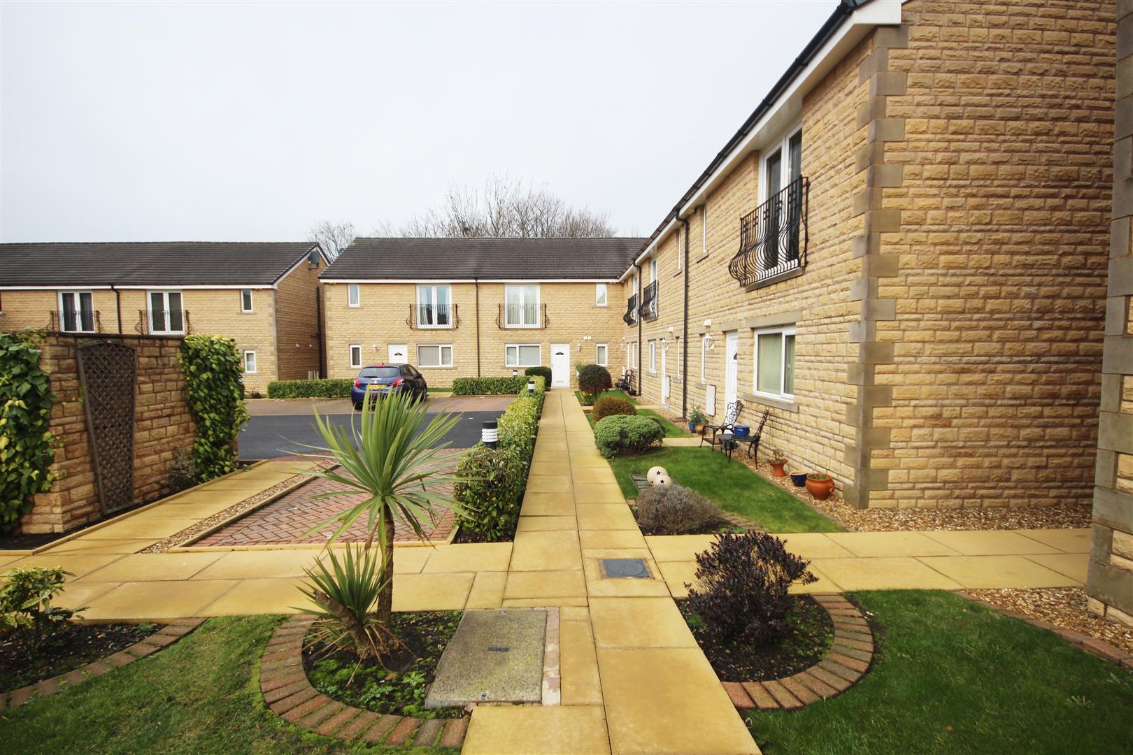2 bedroom apartment To Let in Burnley - IMG_1519.jpg
